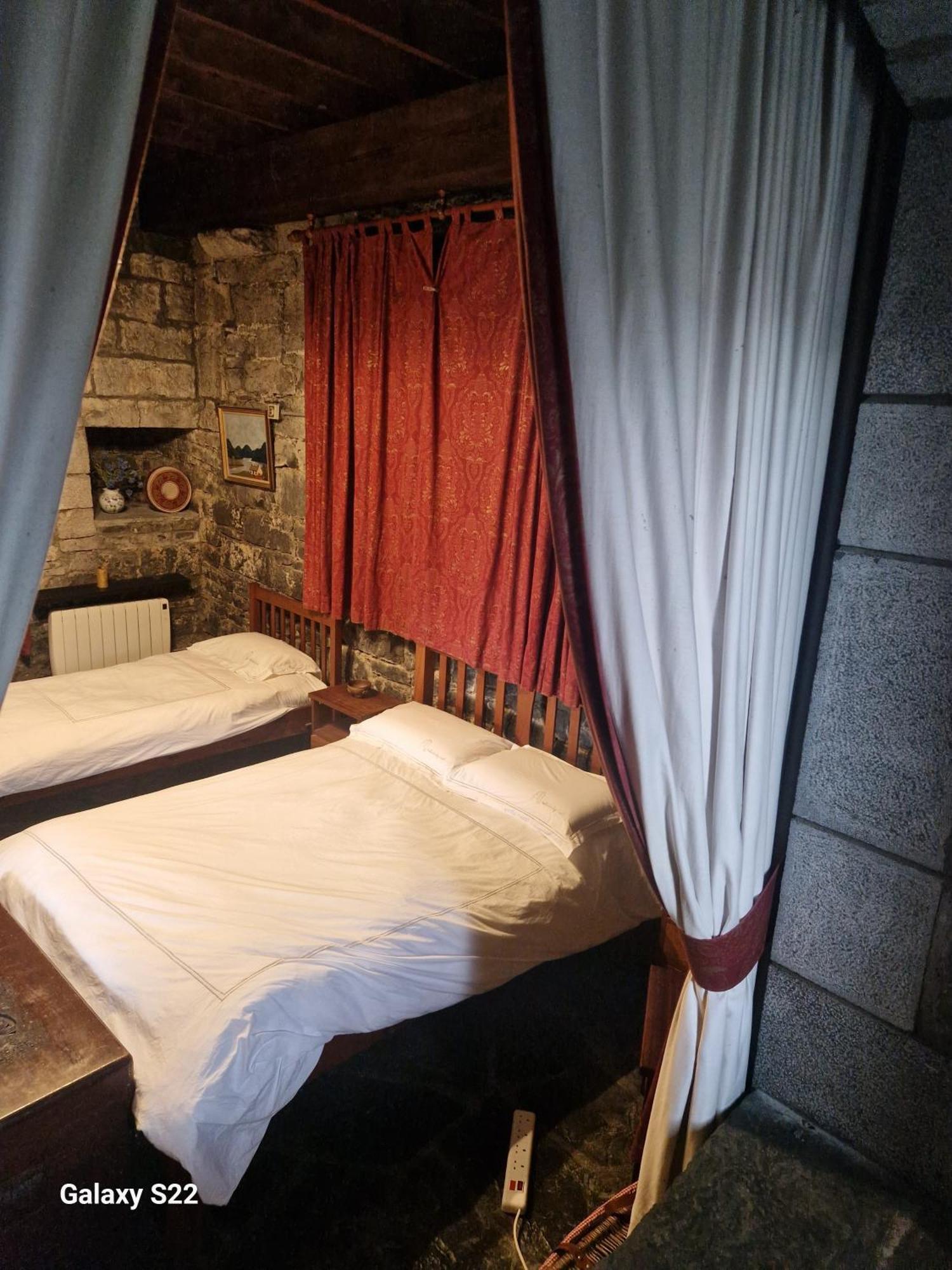 Ballindooley Castle Galway Exterior photo